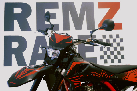 SWM RS 500 R Enduro SWM RS 500 R Enduro