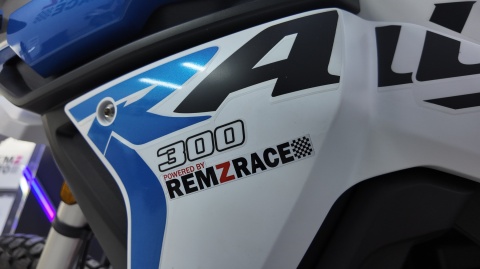 Bagażnik VOGE 300 Rally Black 2026