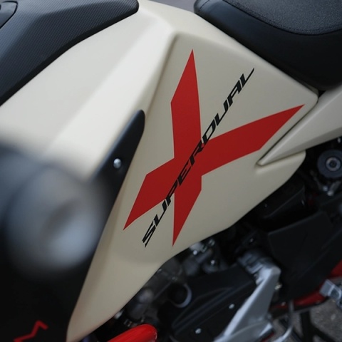 SWM 650 SUPERDUAL X OFF ROAD SWM 650 SUPERDUAL X OFF ROAD