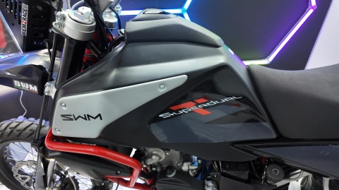 SWM 650 SUPERDUAL T MOD RALLY TOWER