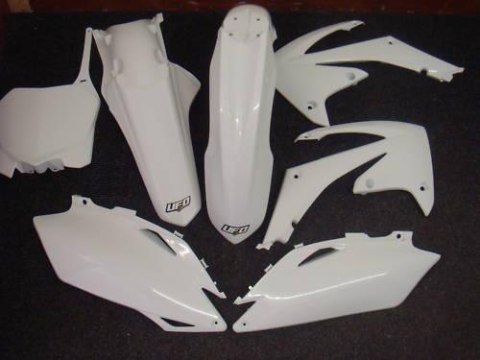 UFO KOMPLET PLASTIKÓW YAMAHA YZF 250 '11-'13 KOLOR BIAŁY (YA316E046)