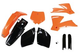 UFO KOMPLET PLASTIKÓW (FULL KIT) Z OSŁONAMI TELESKOPÓW (AMORTYZATORÓW) KTM SX-SXF '01-'02 KOLOR OEM (POMARAŃCZOWY/CZARNY) (KT501